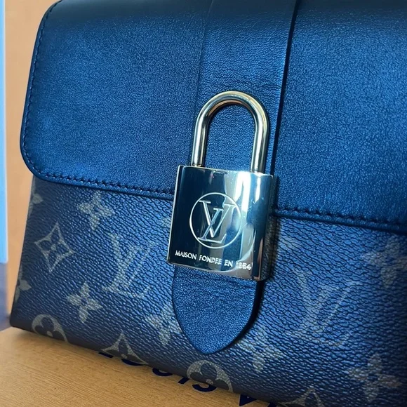 NWT Louis Vuitton Locky BB - Picture 4 of 15